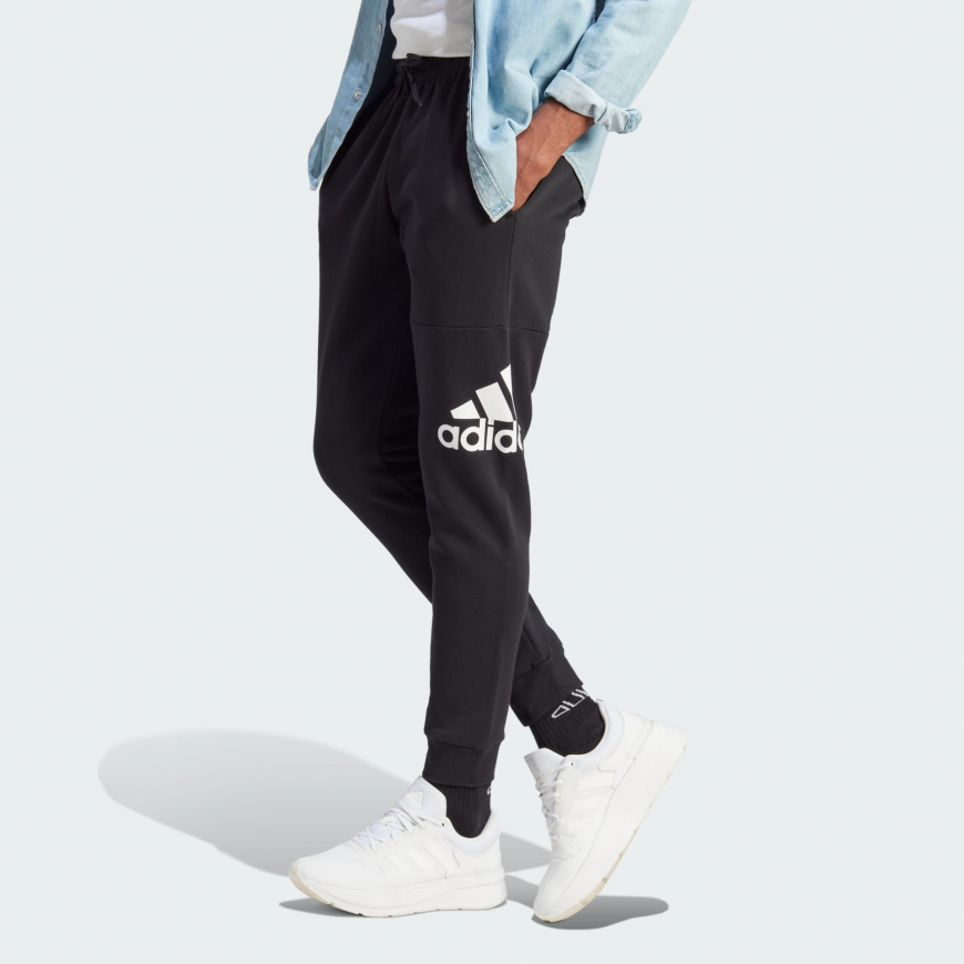 Брюки чоловічі ADIDAS ESSENTIALS CUFF LOGO   HA4342 - Зображення