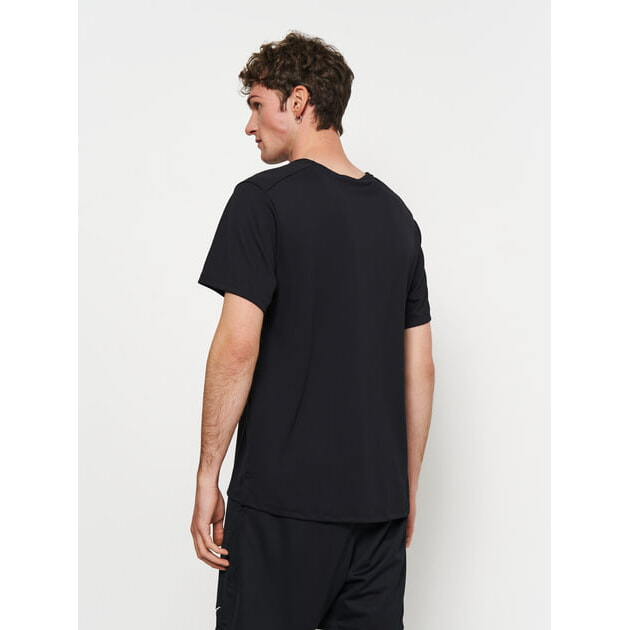 Футболка чоловіча Nike M NK DF UV MILER SS DV9315-010 - Зображення №3