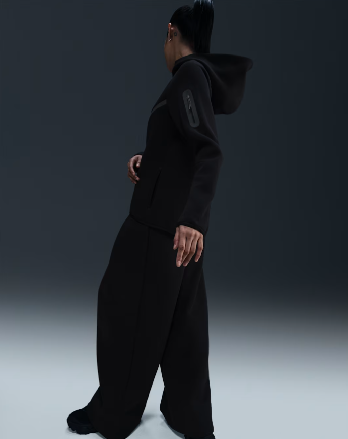 Джемпер жіночий Nike Sportswear Tech Flee HV6747-010 - Зображення №5