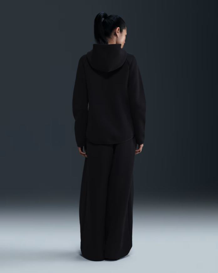 Джемпер жіночий Nike Sportswear Tech Flee HV6747-010 - Зображення №4